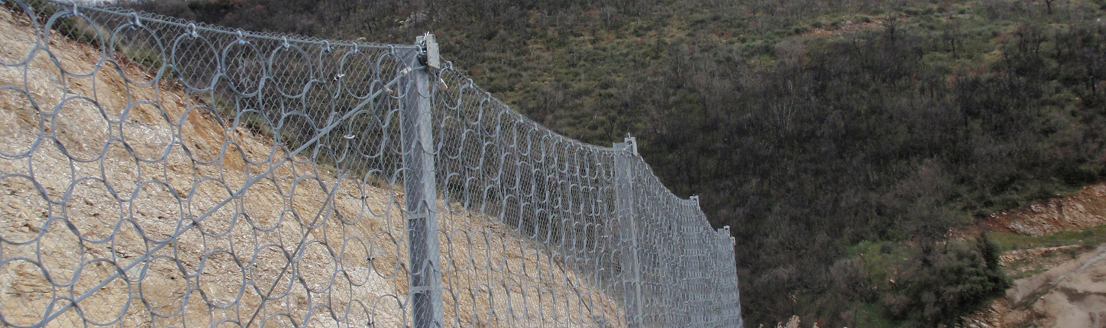 ΠΛΑΣΤΓΟΥΝΤ ΕΛΛΑΣ ΑΕ Έργο Προστασίας Πρανών με Ελεύθερο Πλέγμα